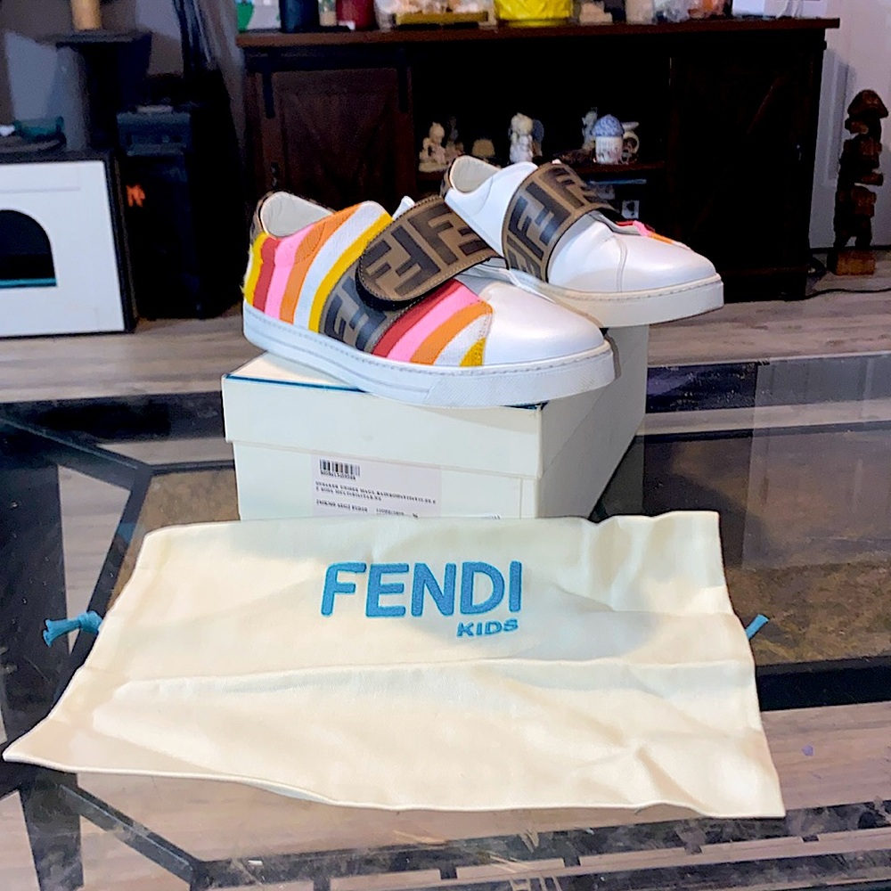 Fendi kids shoes Worn Once.